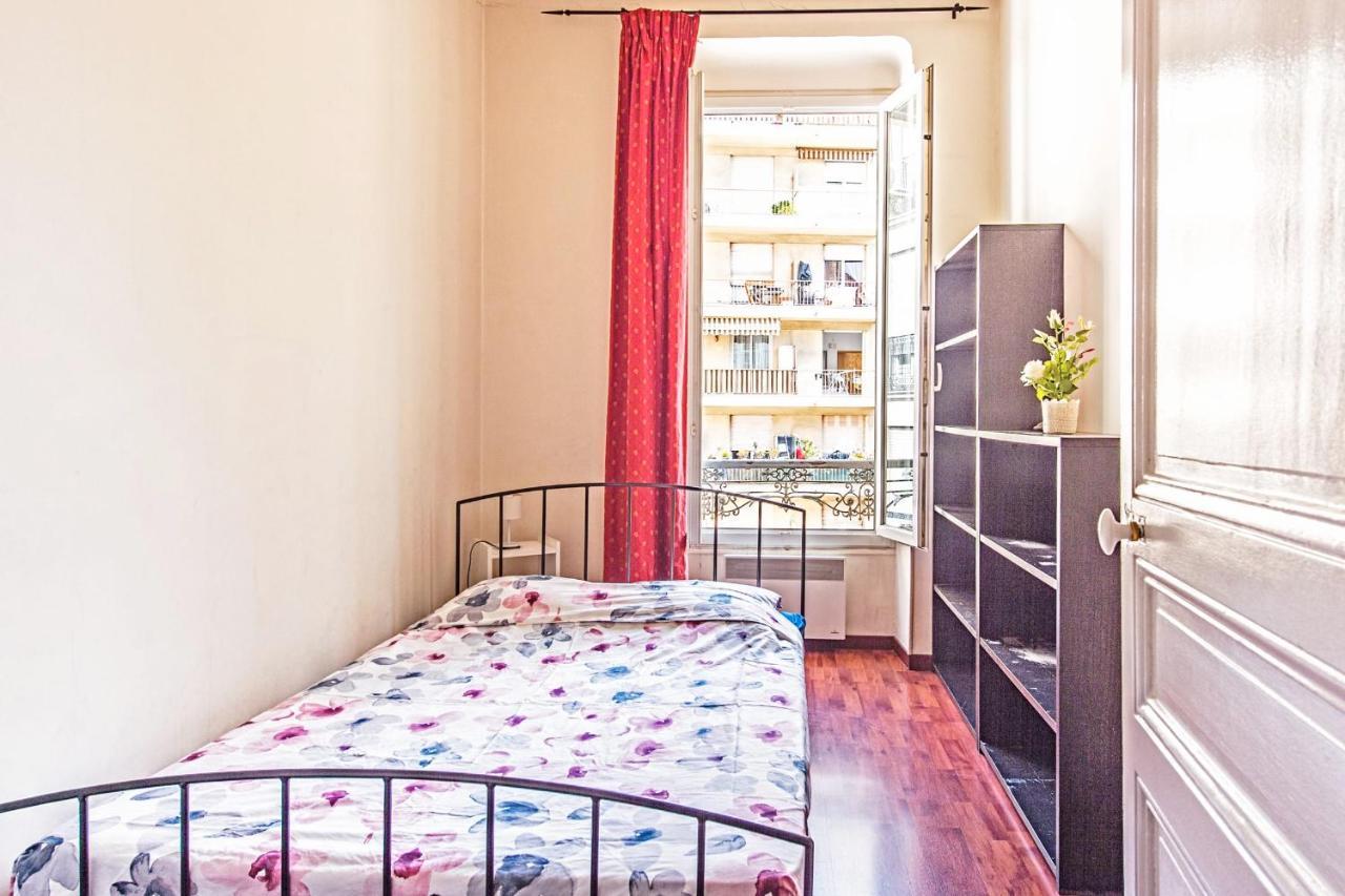 Cluvila Furnished Flat Apartment